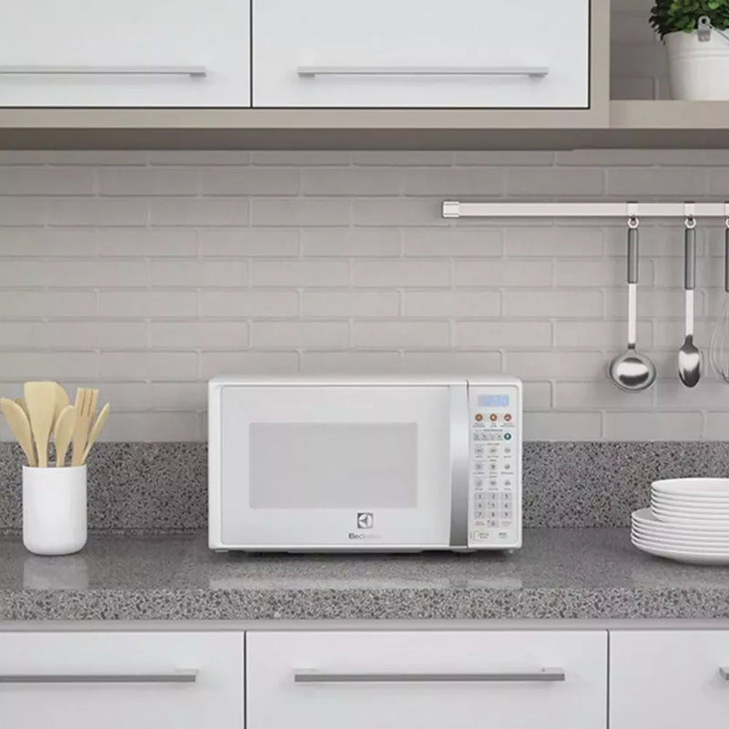 Micro-ondas MTO30 20L Com Função Tira Odor e Descongelar Cor Branco Electrolux 127V